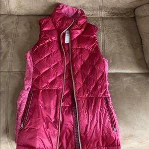 Lululemon maroon/fuscha vest
